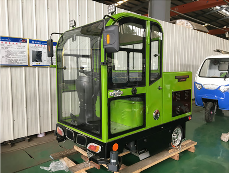 程力威三輪全封閉五刷電動(dòng)掃地車