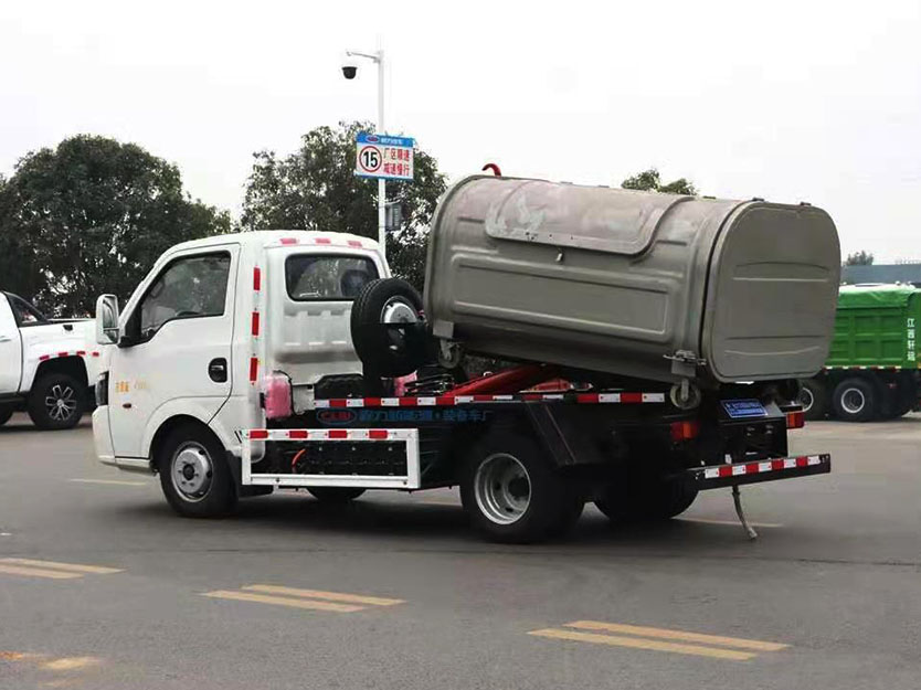 純電動比亞迪T4車廂可卸式垃圾車