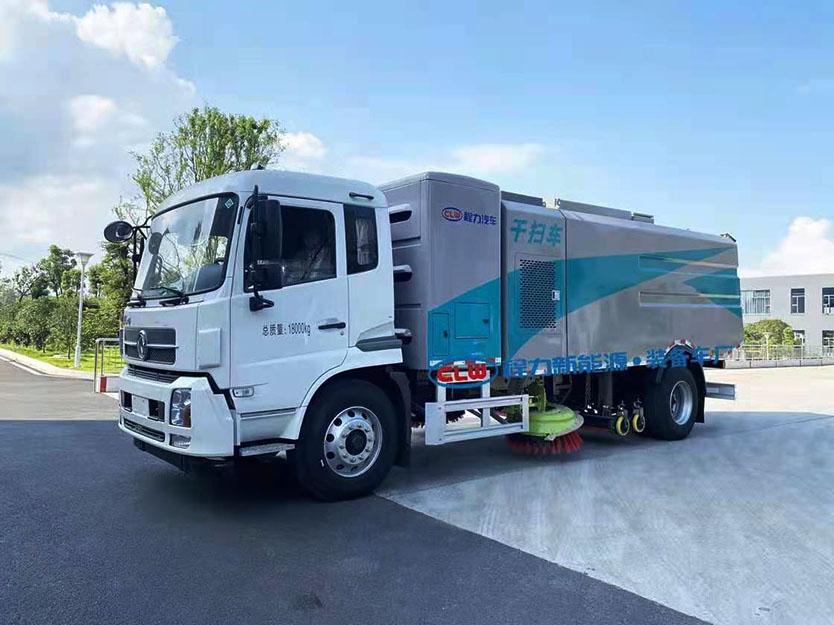 新能源純電動?xùn)|風(fēng)天錦8方干掃吸塵車